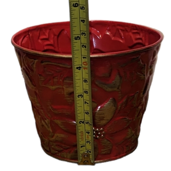 Burton & Burton Red & Gold Metal Holiday Christmas Floral Tin Planter Se… - Picture 13 of 14